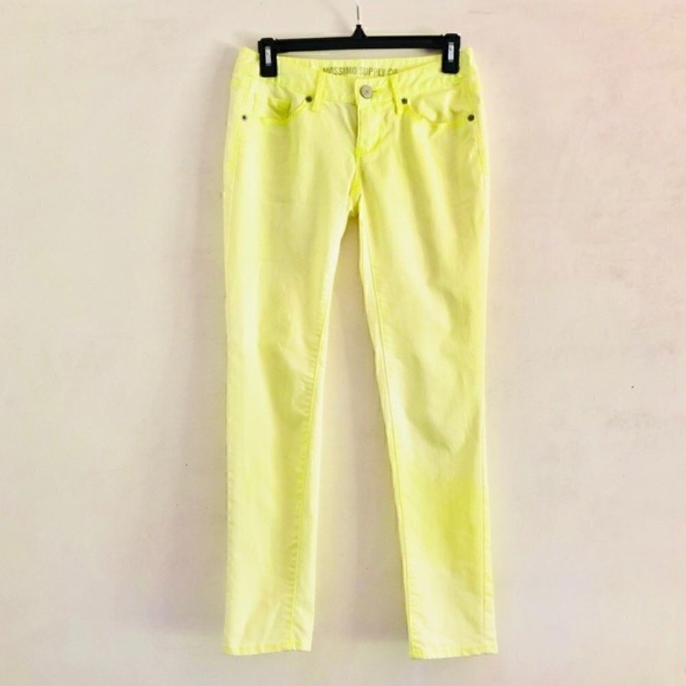 Mossimo Jeans Juniors 3 Ankle Skinny Neon Yellow Highlighter